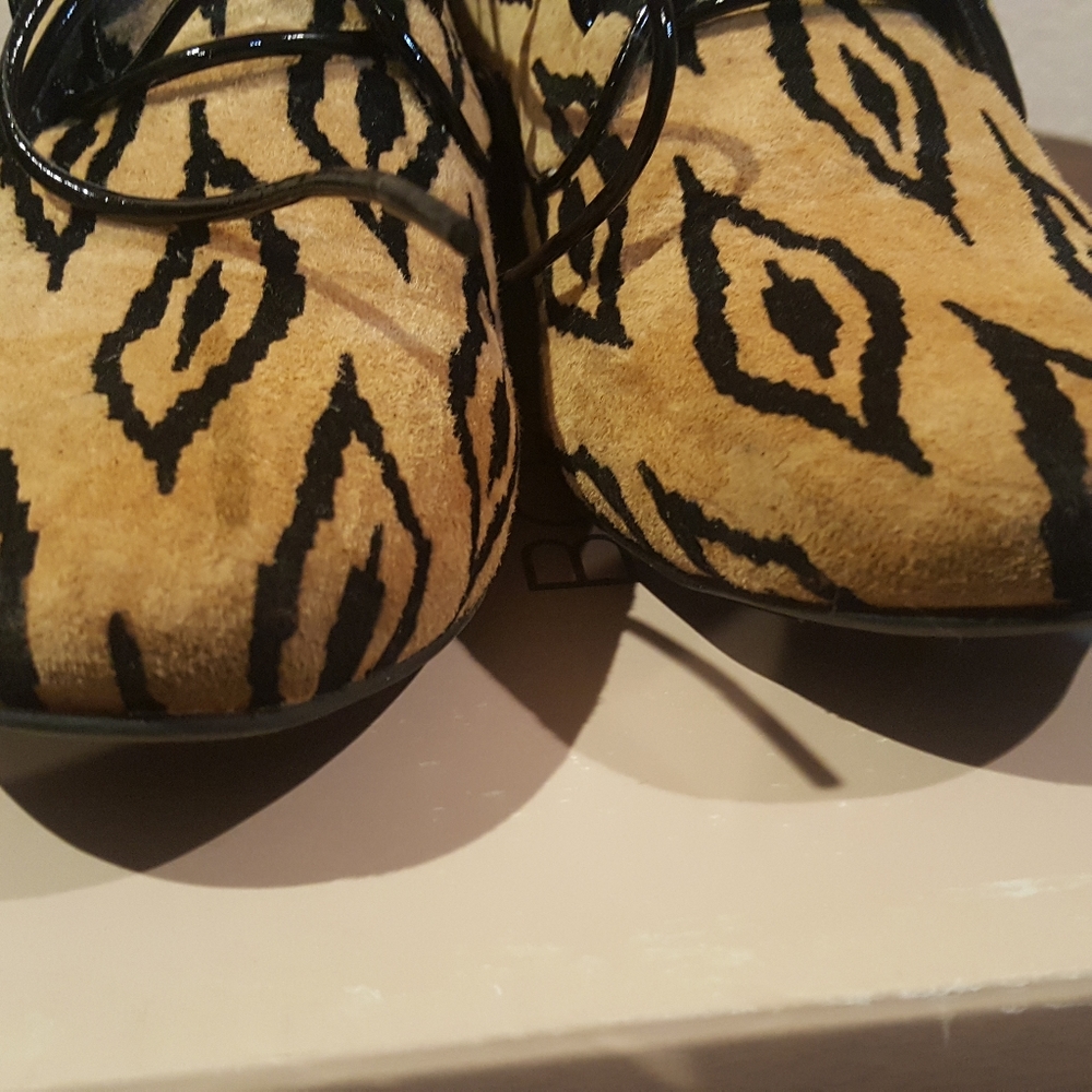 BCBG Loafers - Picture 6 of 6